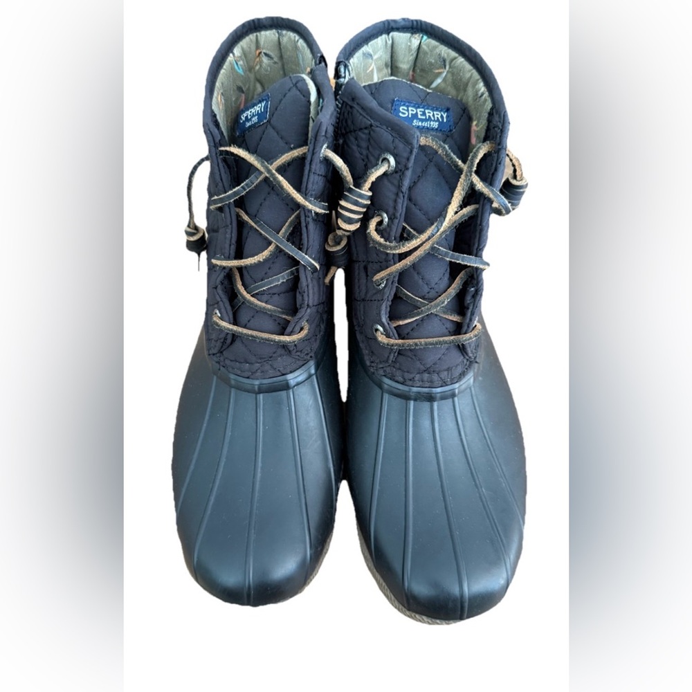 Sperry Women’s Saltwater Waterproof Quilted Ankle Duck Boots Size 10-10.5